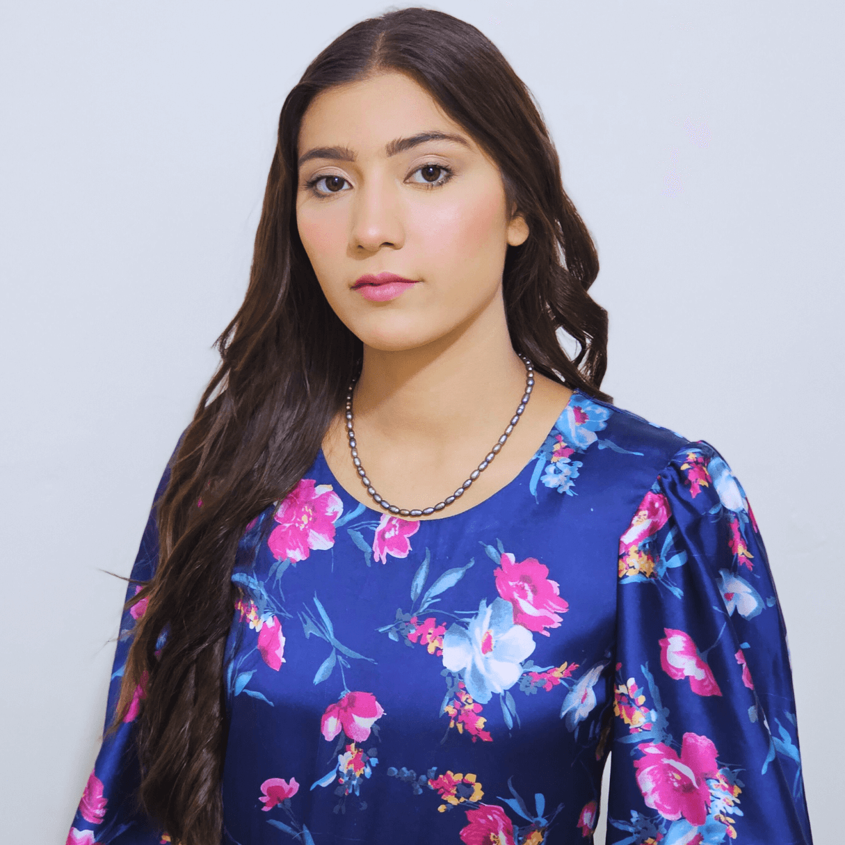 Timeless Elegance: Real Pearl Stone Necklace for Ladies