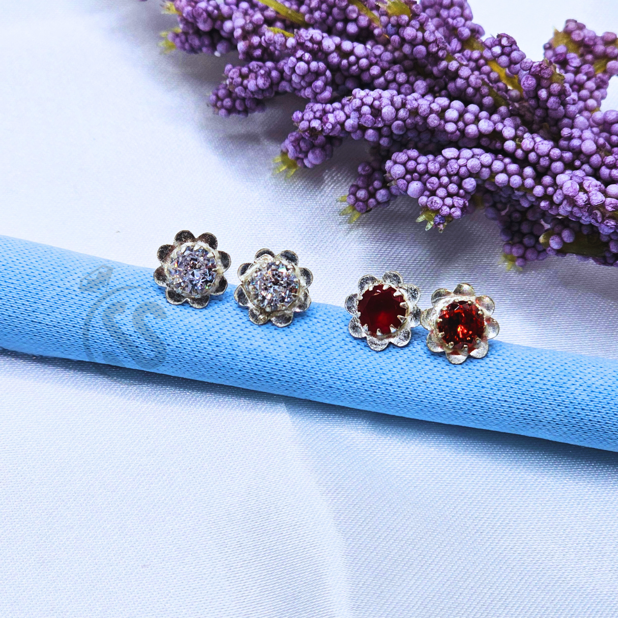 Zircon Silver (Chandi) Ear Pins (Tops) - SilverStones.Pk