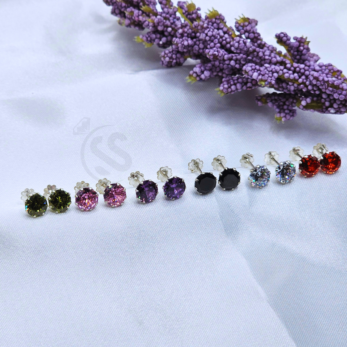 6 mm Zircon Chandi Ear Pins (Tops) - SilverStones.Pk