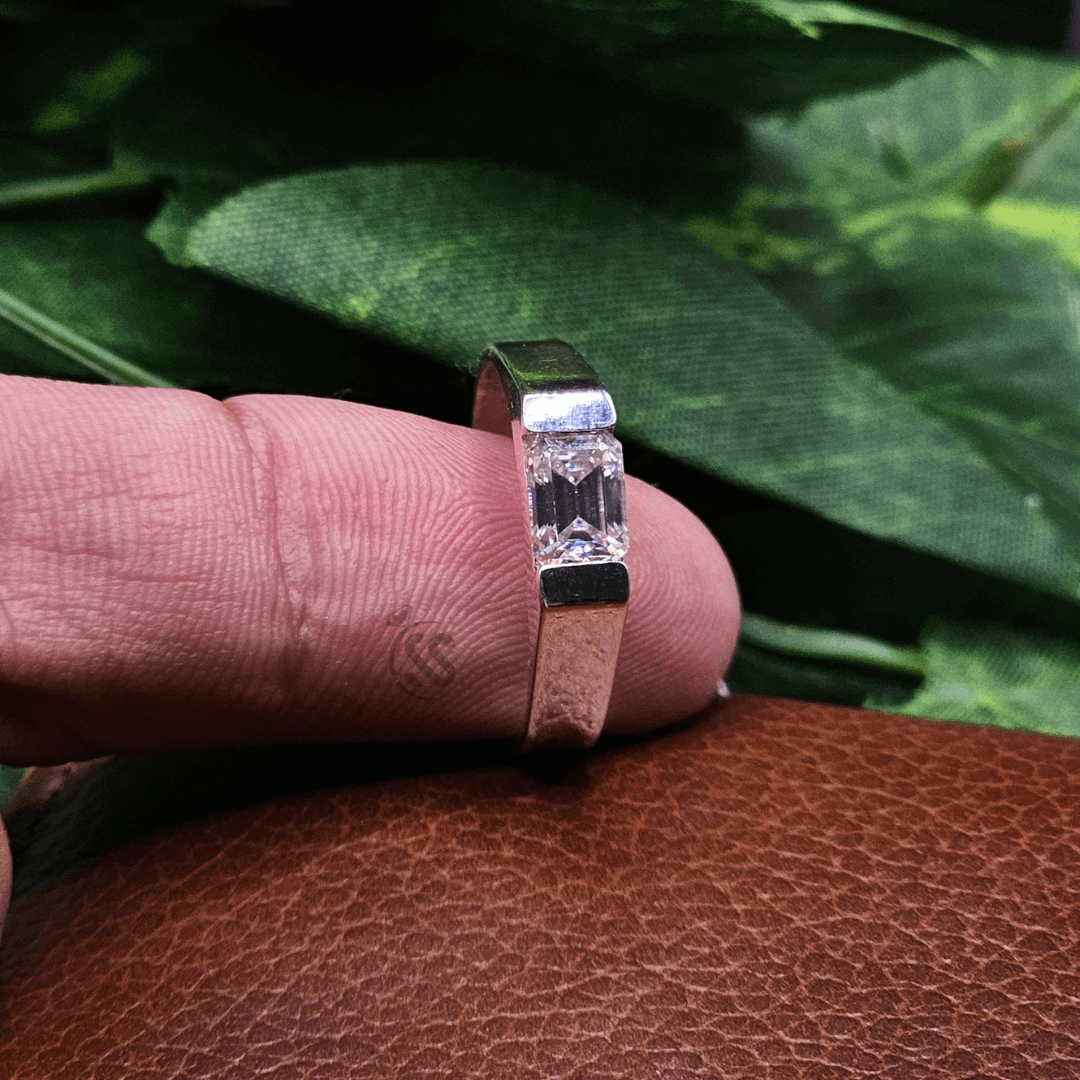 Moissanite Gents Silver Ring