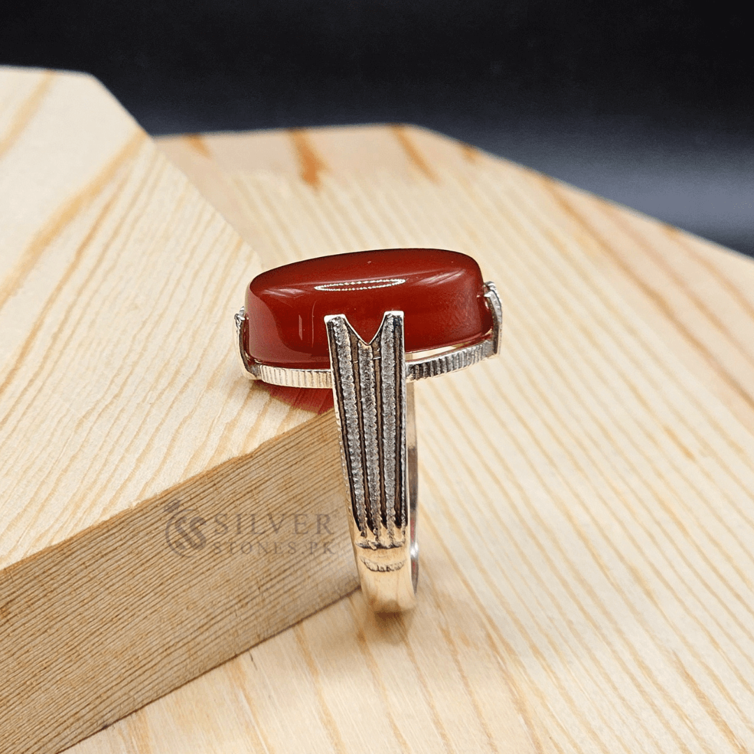 Handmade Real Aqeeq Silver Ring showcasing a natural Aqeeq stone, symbolizing strength and protection.