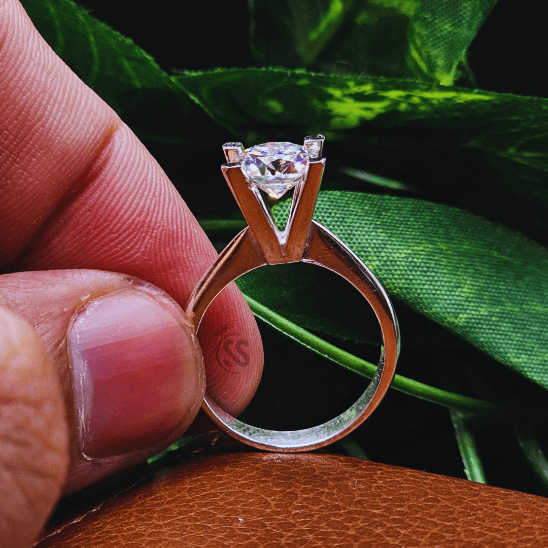 Ladies Moissanite Diamond Ring in Silver