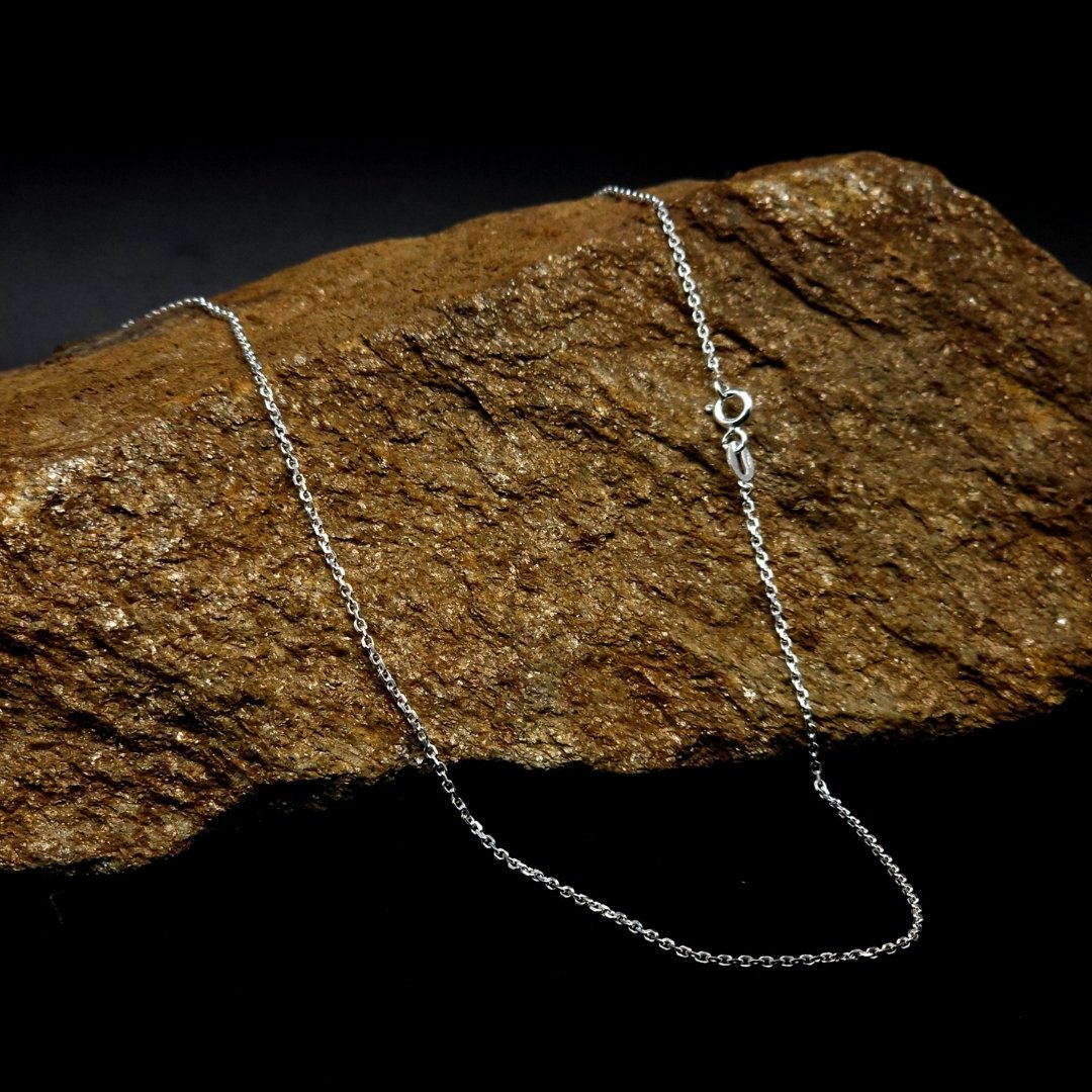 Thin Italian 925 Silver Cross Link Chain – Stylish Women’s Jewelry
