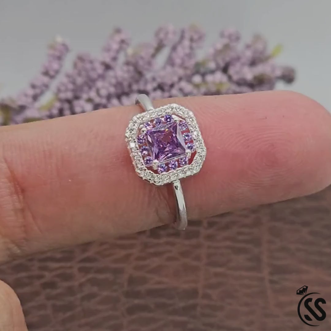 Zircon Sparkle: Italian 925 Silver Ring