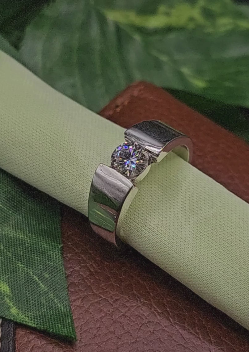 Moissanite Gents Silver Ring