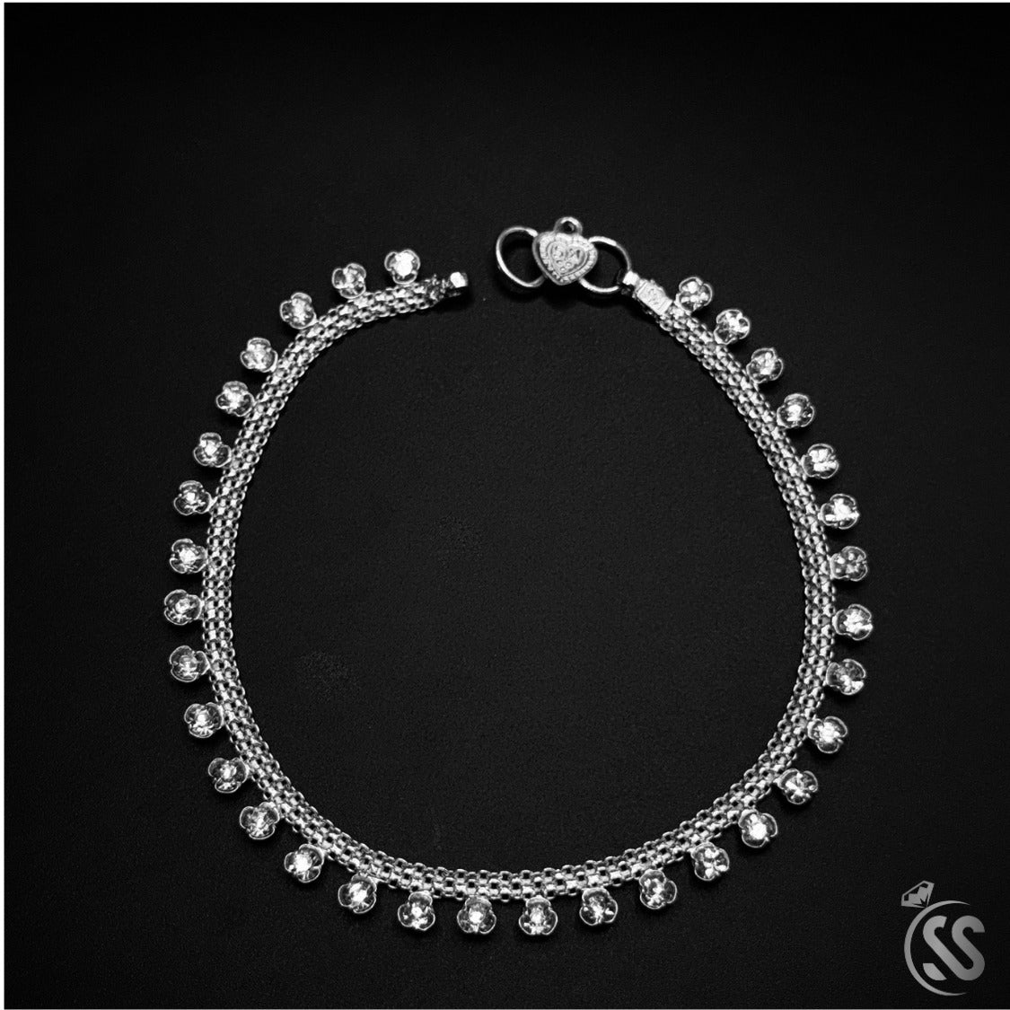 Silver Anklets With Zircons - SilverStones.Pk