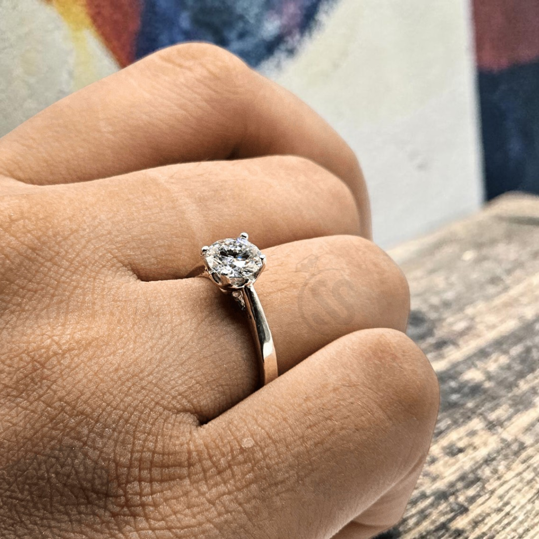 1 carat moissanite ring for ladies