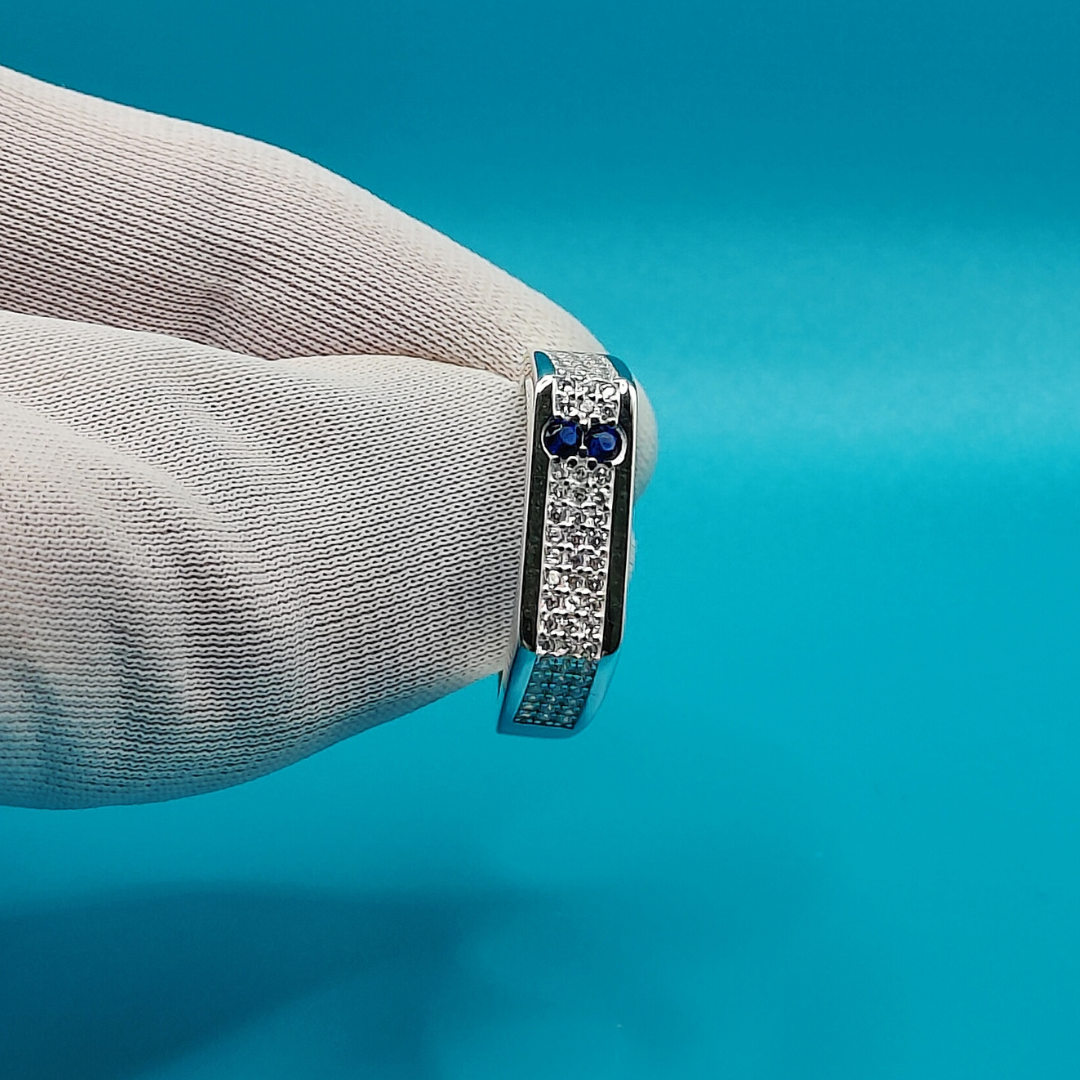 925 Sterling Silver Italian Gent's Ring - Stylish and Sophisticated Jewelry Accessory