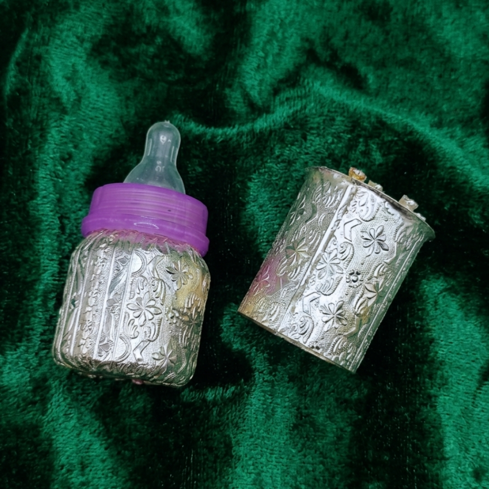 Beautiful Silver (Chandi) Feeder for Babies