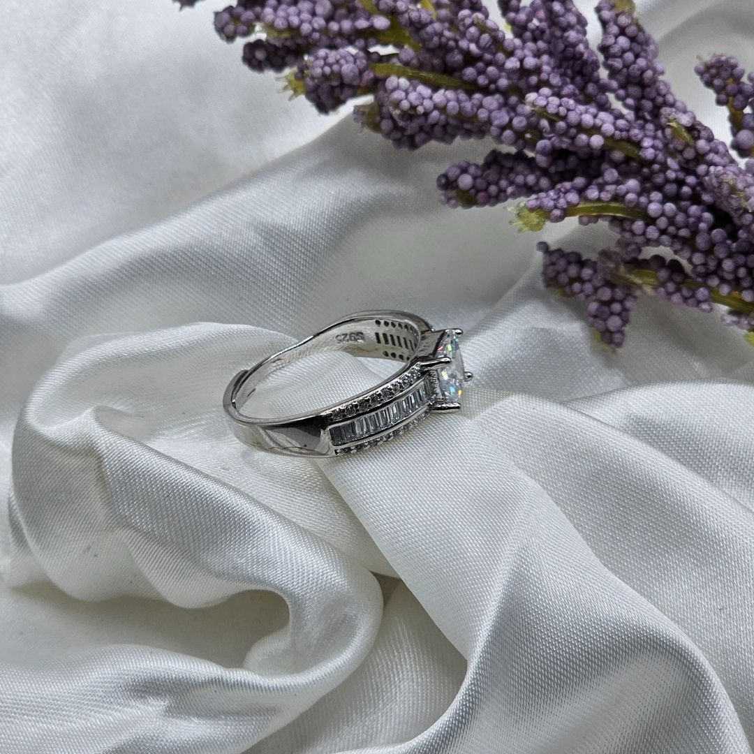 Italian Ladies Adjustable Ring – 925 Sterling Silver Rhodium Shine