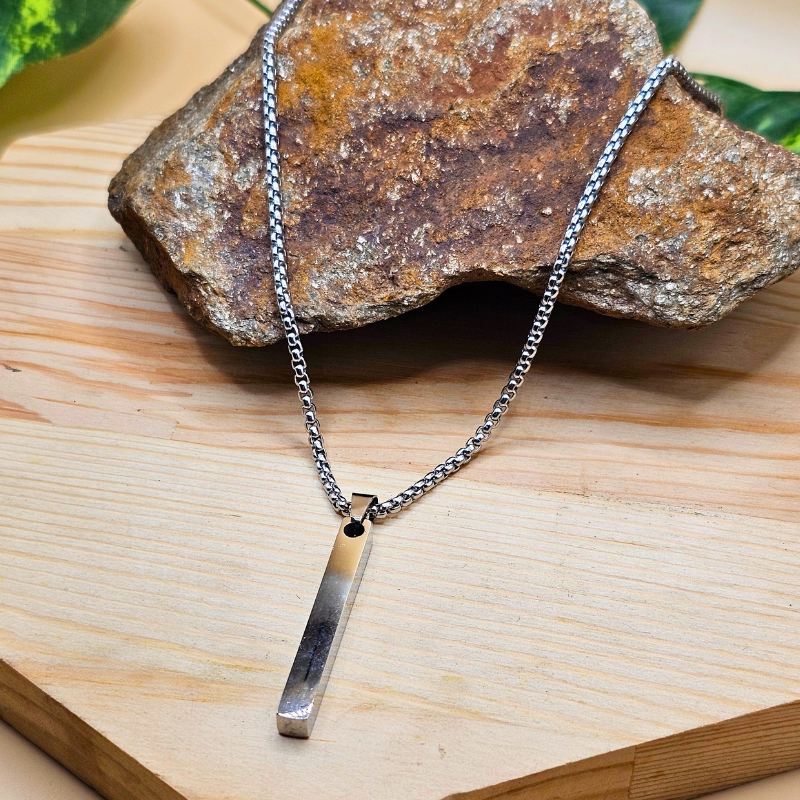 Stainless Steel Gents Pendant with Chain – Stylish & Durable