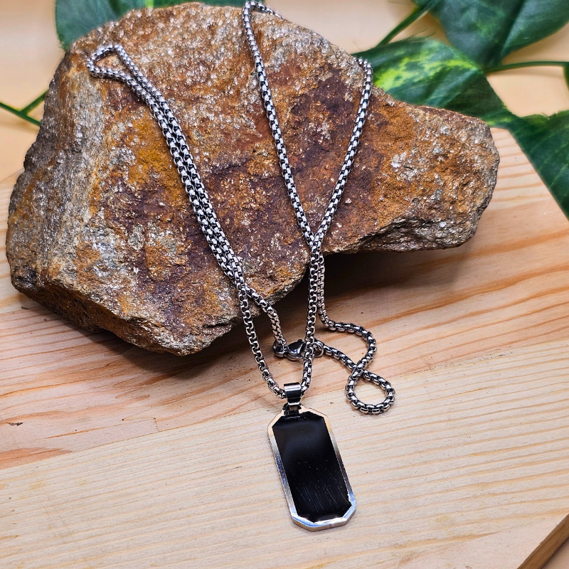 Stainless Steel Gents Pendant with Chain – Stylish & Durable