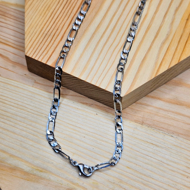 Stainless Steel Gents Figaro Chain – 4mm Width | 18 Inches