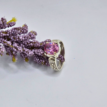 Zircon Silver Ladies Ring in Antique Style