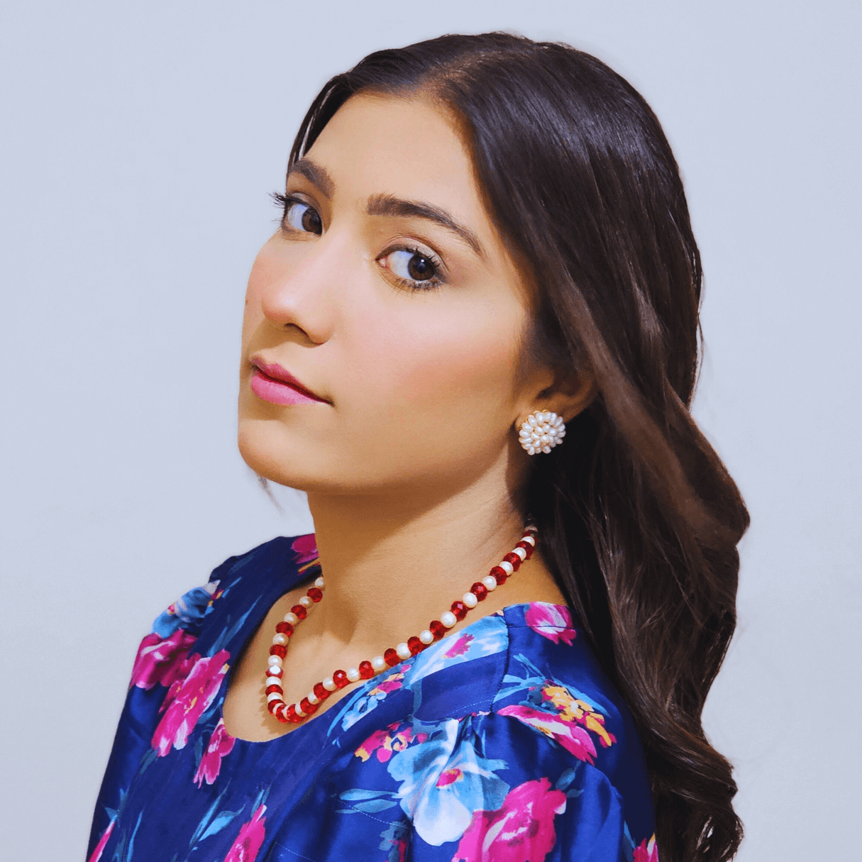 Timeless Elegance: Real Pearl Stone Necklace for Ladies
