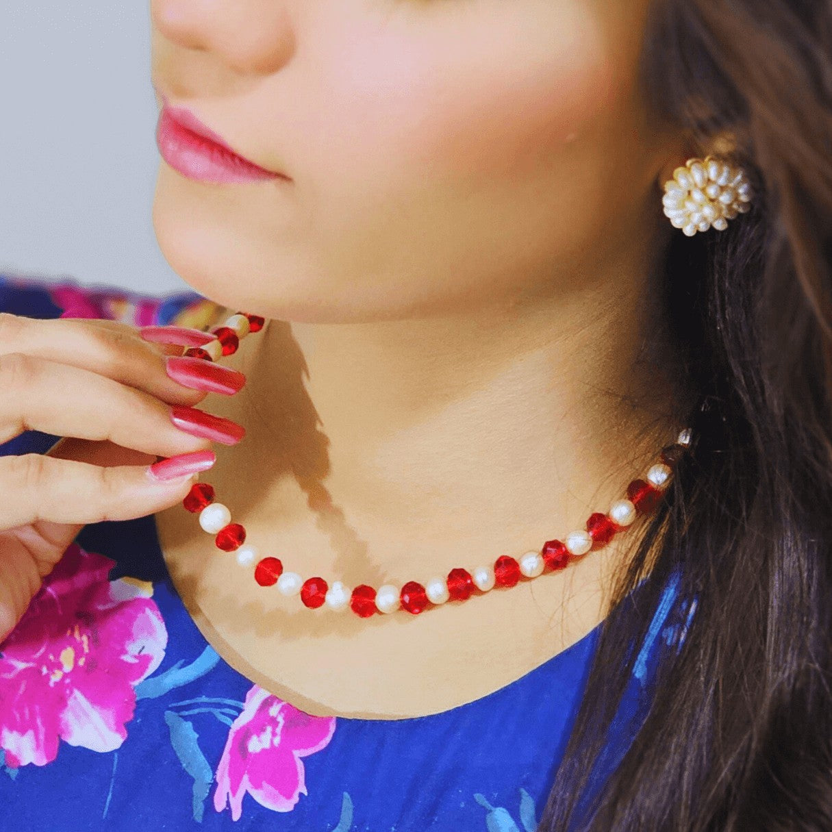 Timeless Elegance: Real Pearl Stone Necklace for Ladies