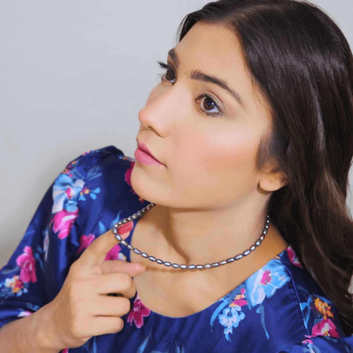 Timeless Elegance: Real Pearl Stone Necklace for Ladies