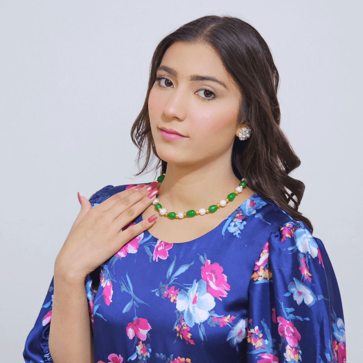 Timeless Elegance: Real Pearl Stone Necklace for Ladies