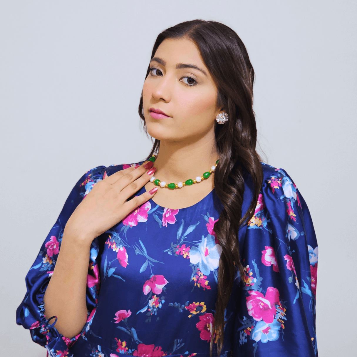 Timeless Elegance: Real Pearl Stone Necklace for Ladies