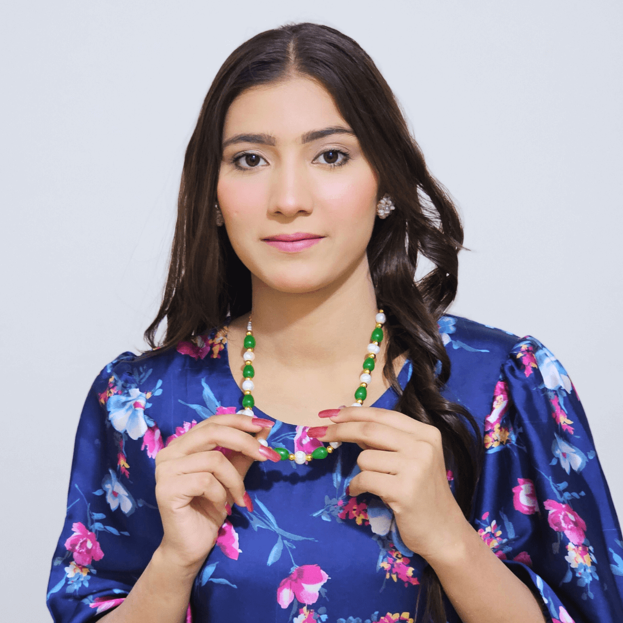 Timeless Elegance: Real Pearl Stone Necklace for Ladies