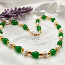 Timeless Elegance: Real Pearl Stone Necklace for Ladies