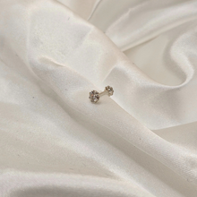 Moissanite Diamond Silver Nose Pin