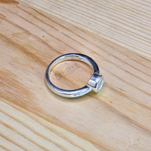Zircon Magic: Italian Silver Ring