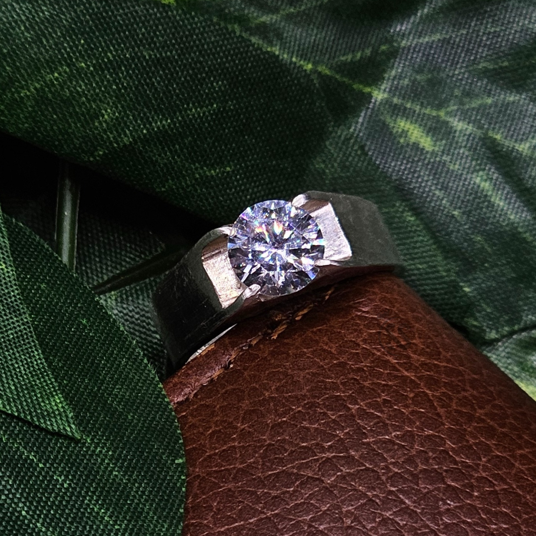 Moissanite Gents Silver Ring