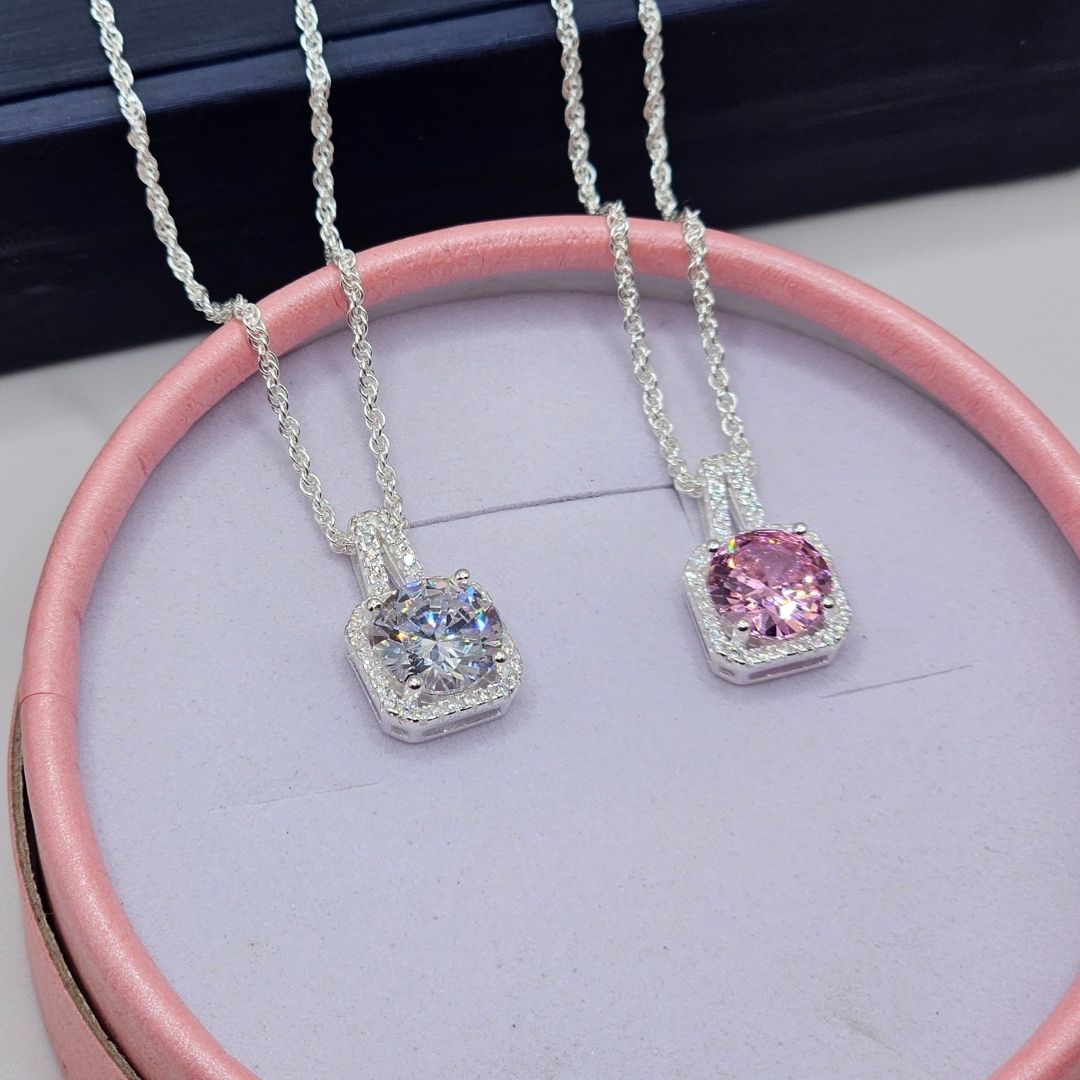 Sparkling Zircon Pendant with 925 Italian Silver Chain – Elegant Design