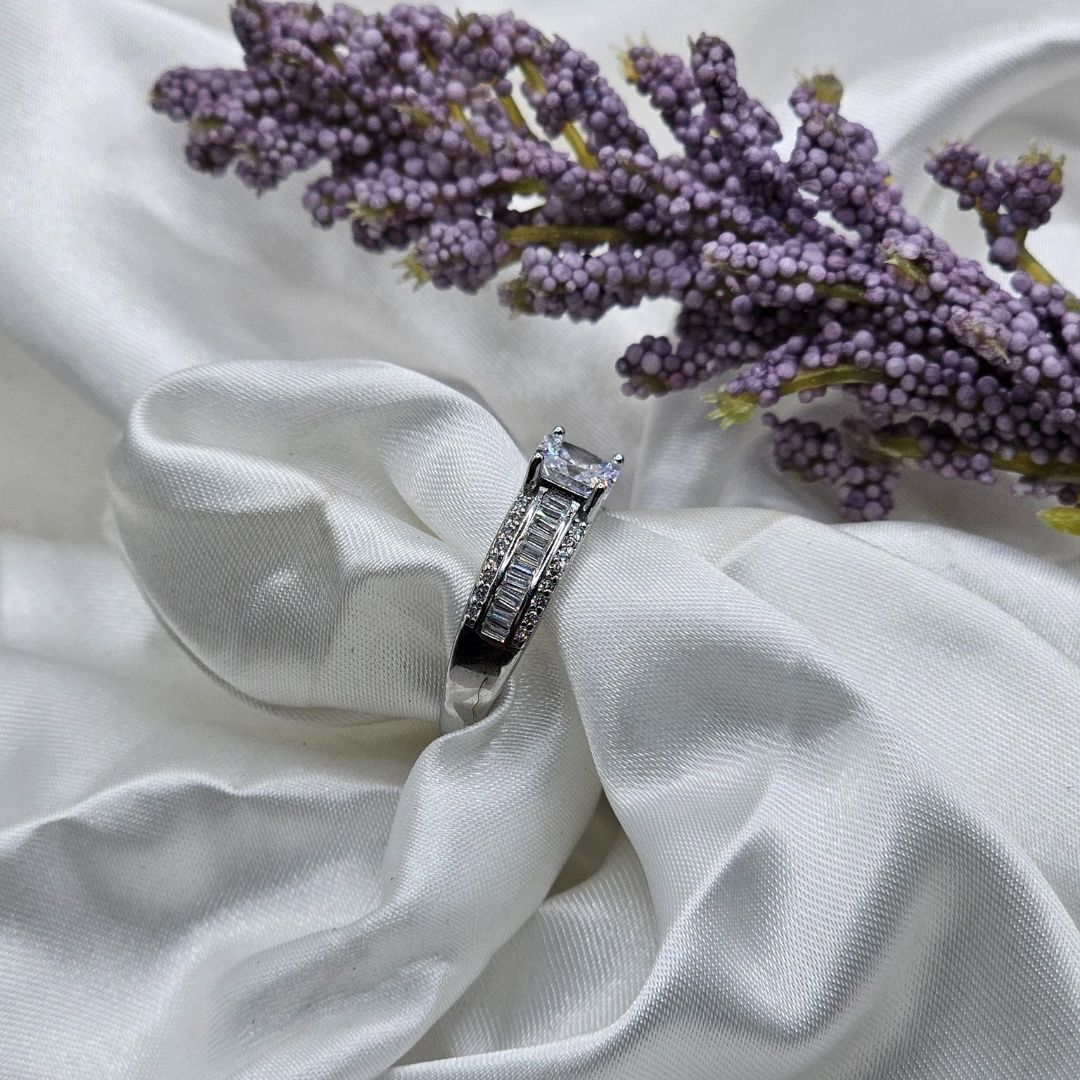 Trendy Adjustable Ring – 925 Sterling Silver Italian Design