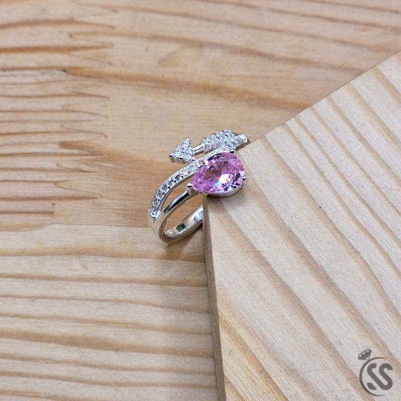 925 Italian Silver Ladies Ring with Zircons