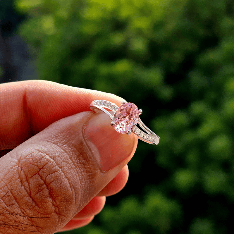 925 Italian Silver Ladies Ring with Zircons