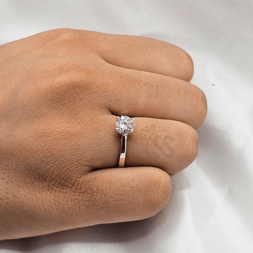 Ladies 1 Carat Moissanite Diamond Ring in Silver
