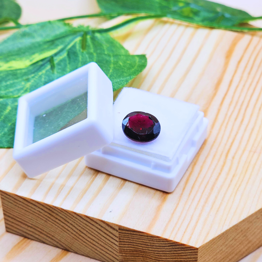 4.35 Carat Real Garnet Stone – Natural Deep Red Gemstone