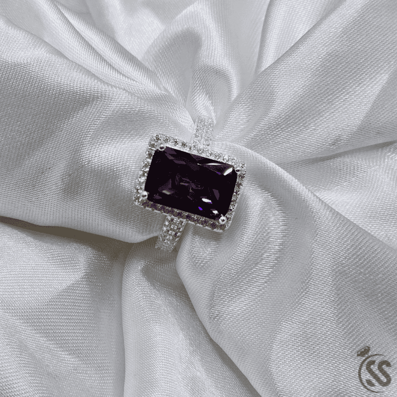 925 Italian Silver Ladies Ring with Zircon Stones