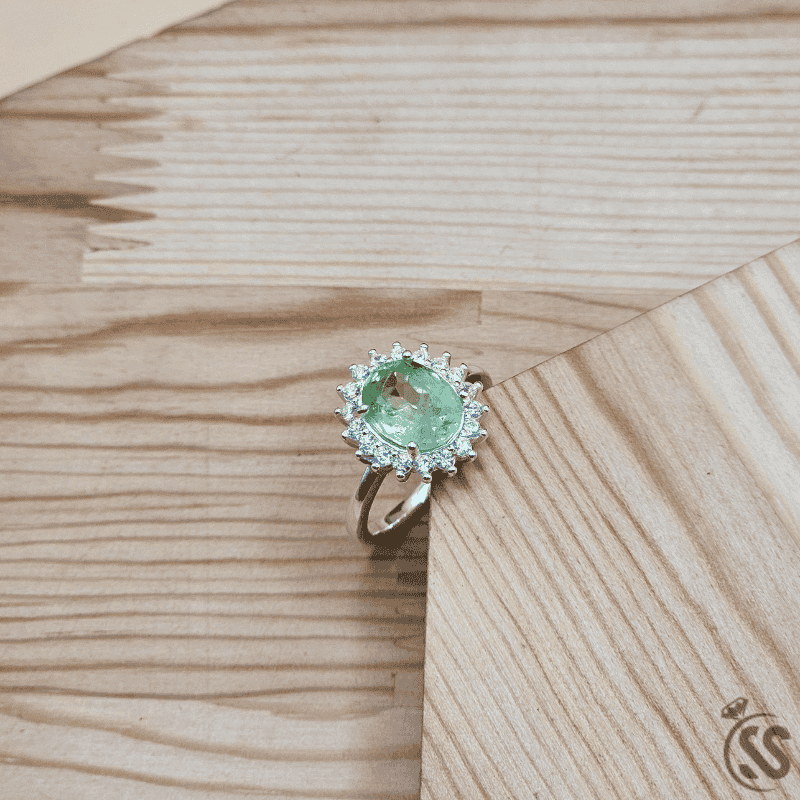 925 Italian Silver Ring with real Peridot Stone