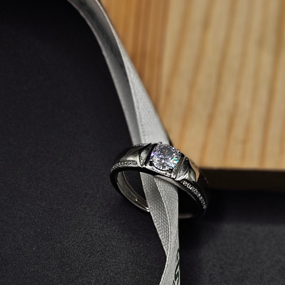 Moissanite Diamond Gents italian silver Ring