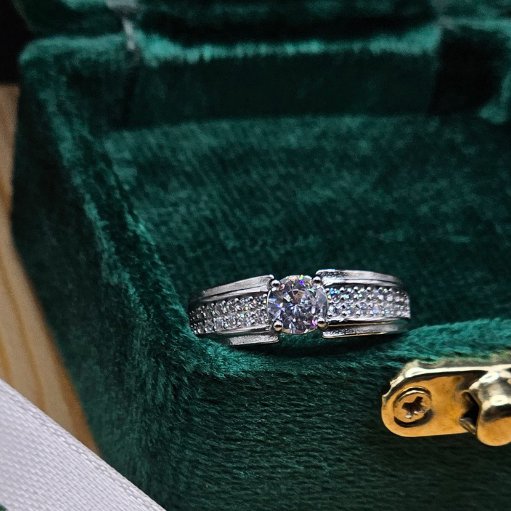 0.5 Carat Moissanite Diamond italian silver Ring