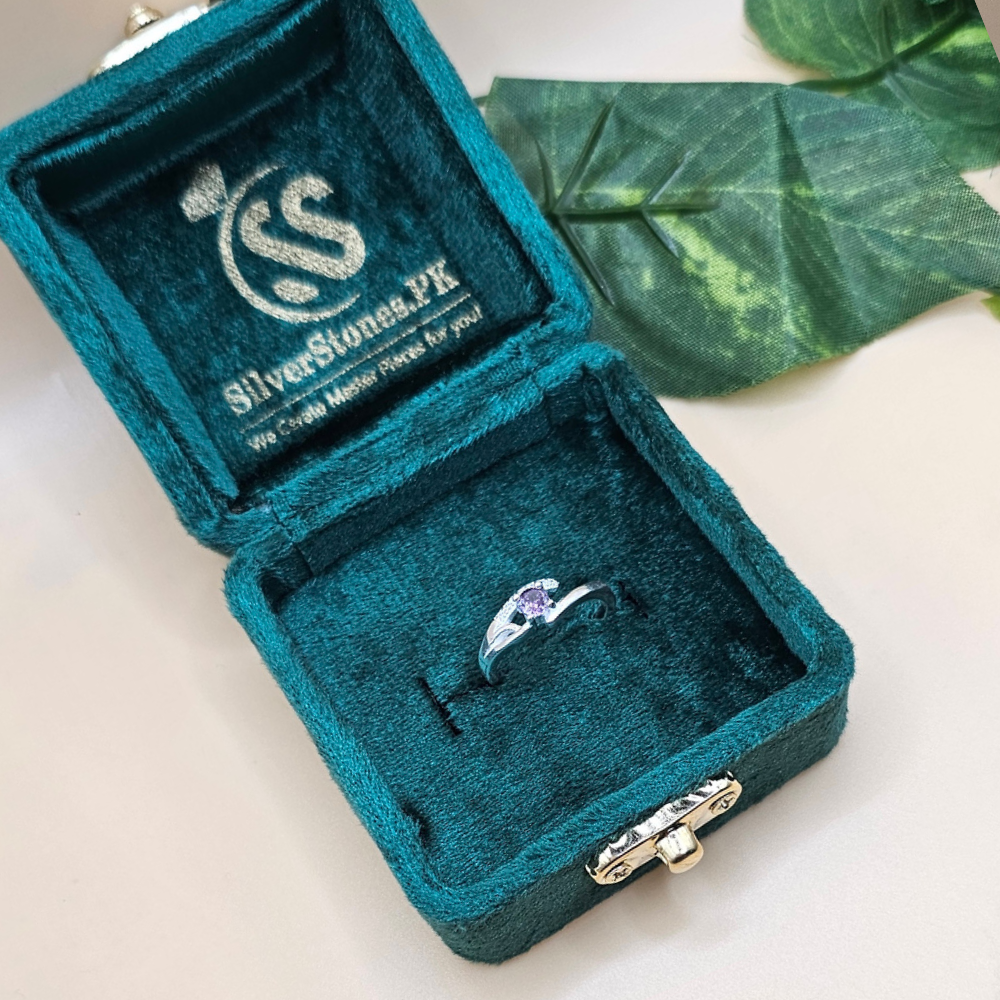 925 Italian Silver Ladies Ring with Zircons