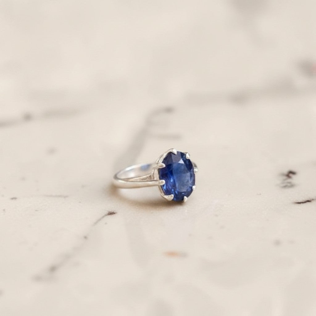 Woman wearing 6 carat African blue sapphire pure silver oval Neelam ring Silverstones Pakistan