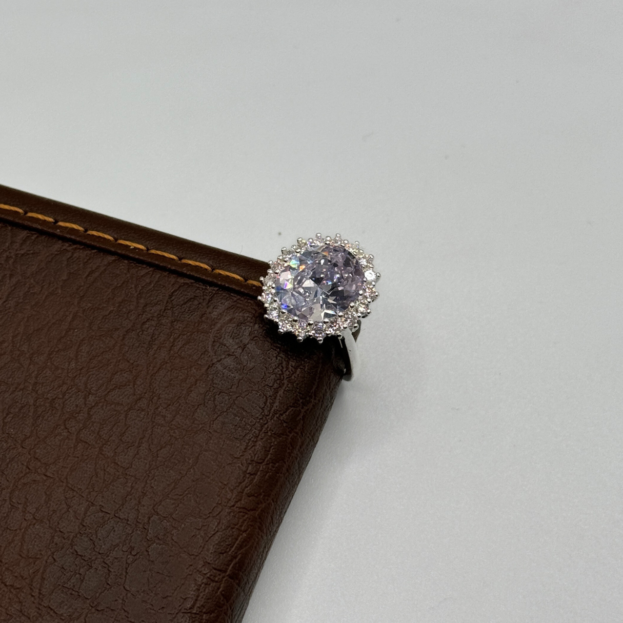925 Italian Silver: Zircon Beauty