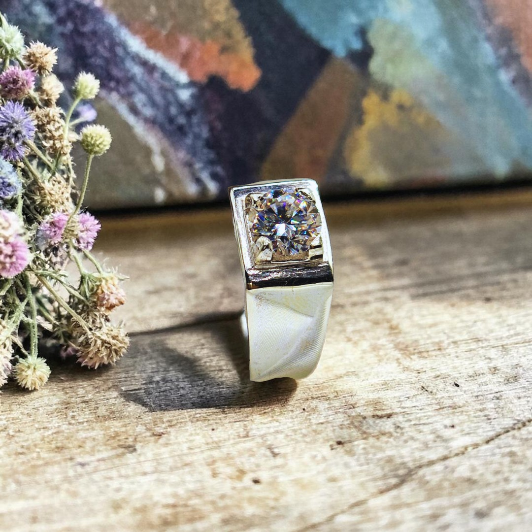 Moissanite Gents Silver Ring