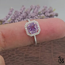 Zircon Sparkle: Italian 925 Silver Ring