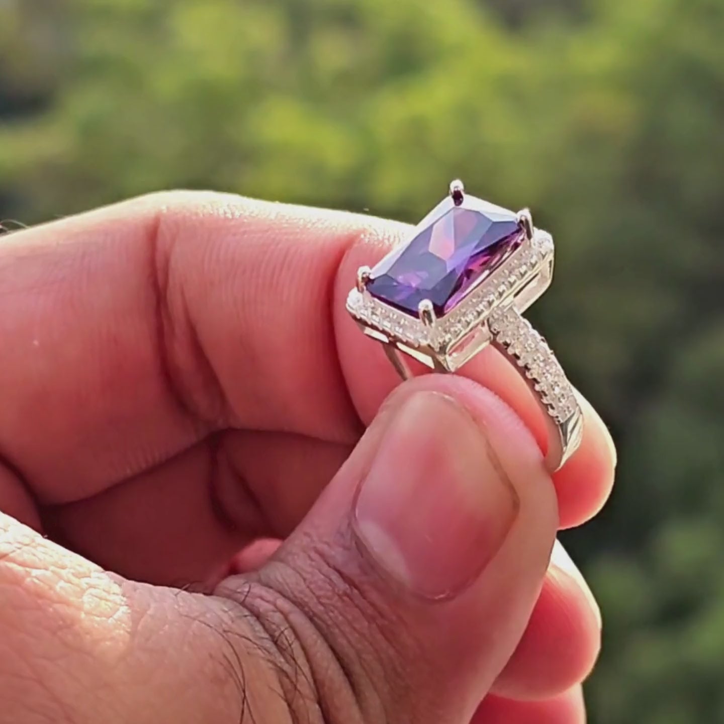 925 Italian Silver Ladies Ring with Zircon Stones