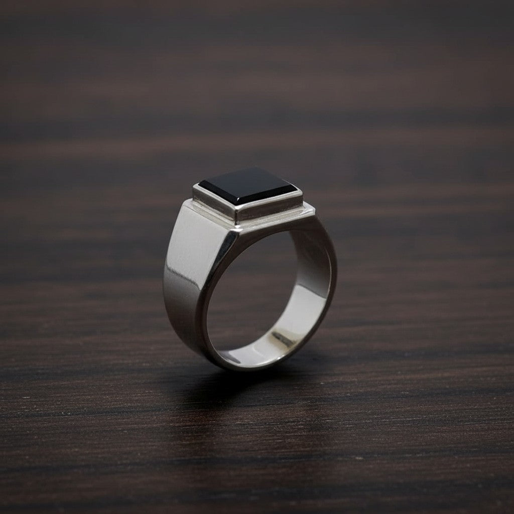 SilverStones.Pk men's sterling silver ring with a square black onyx inlay. Polished finish.