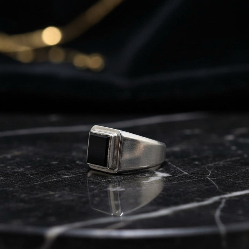 SilverStones.Pk men's sterling silver ring with a square black onyx inlay. Polished finish.