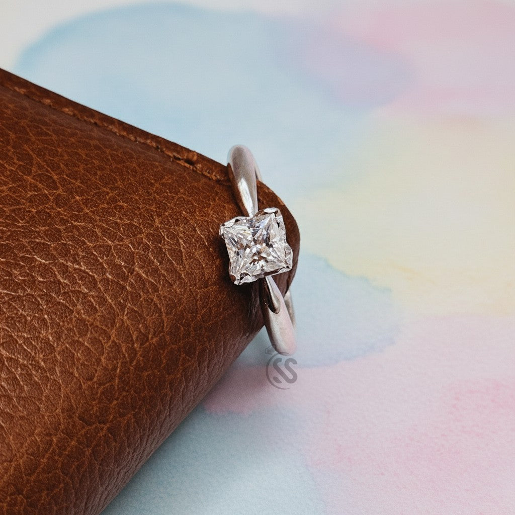 SilverStones.Pk ladies' 1 carat princess-cut moissanite diamond ring in polished silver.