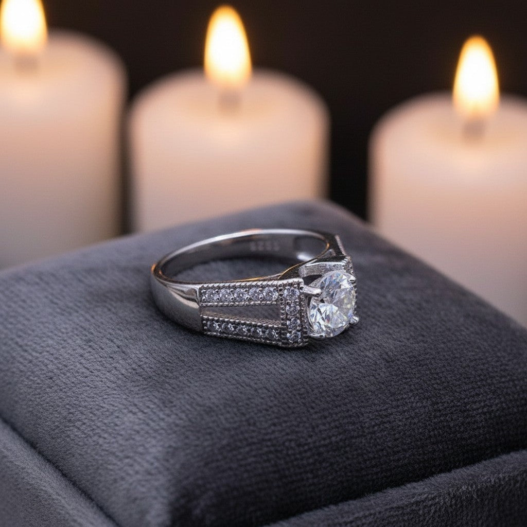 SilverStones.Pk 925 Italian sterling silver ladies ring with a large central zircon and smaller stones along the band.
