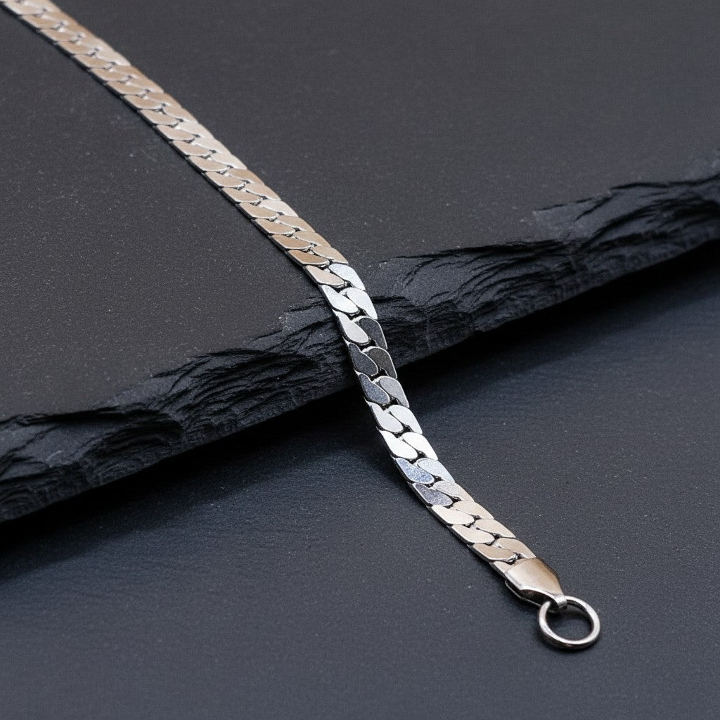 SilverStones.Pk men's 6mm stainless steel Cuban link bracelet with a heavy, premium look. Durable and tarnish-resistant.