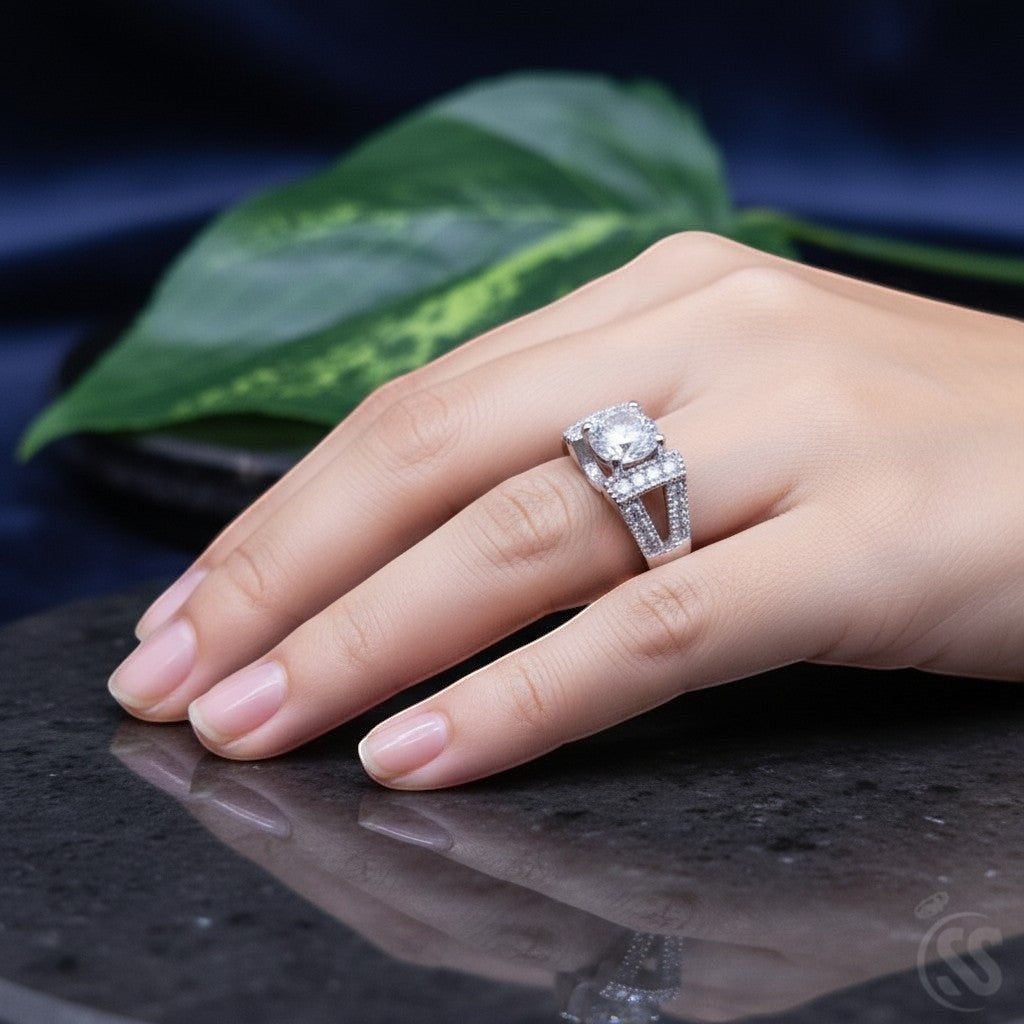 SilverStones.Pk 925 Italian sterling silver ladies ring with round cut zircons and intricate band detailing.